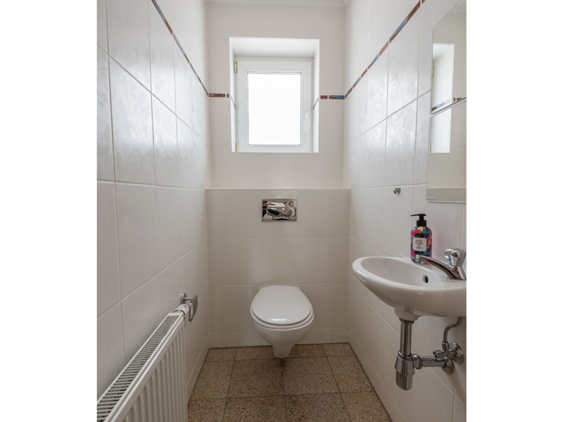 Separate toilet in a shared house in Luxembourg