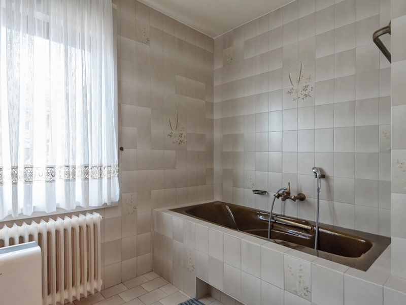 Bathroom in a shared house Luxembourg