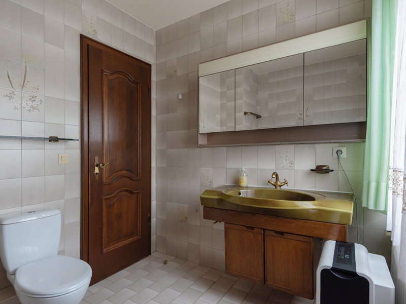 Bathroom in a shared house Luxembourg