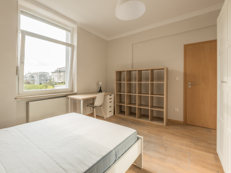 Furnished Room For Rent Luxembourg. It includes double bed, bedside table, big wardrobe, desk, chair, shelf.